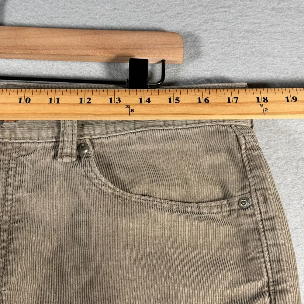 Banana Republic Mens Straight Fit Corduroy Pants Tower Taupe 407829-05 34x30